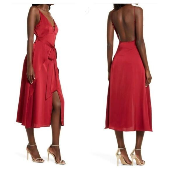 NWOT Amy Linn Jolie Midi Dress Sz S